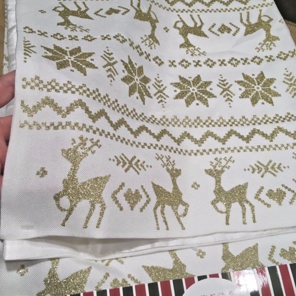 Table Runner 14" x 72" White Gold Glitter Nordic Reindeer Snowflake Christmas - Picture 3 of 5